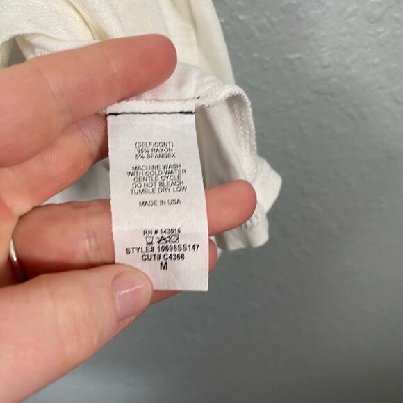 White Cheetah Print Medium Strappy Cut Out Top Cold Shoulder Short Sleeve - Picture 6 of 9